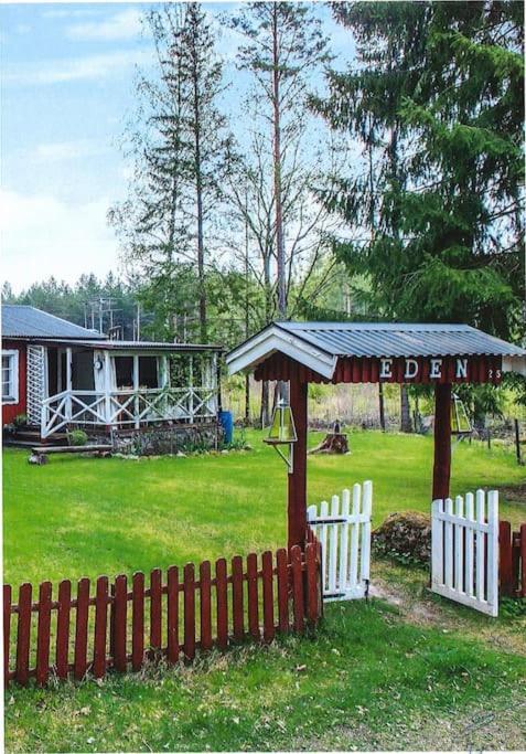 Вилла Eden Эребру Экстерьер фото